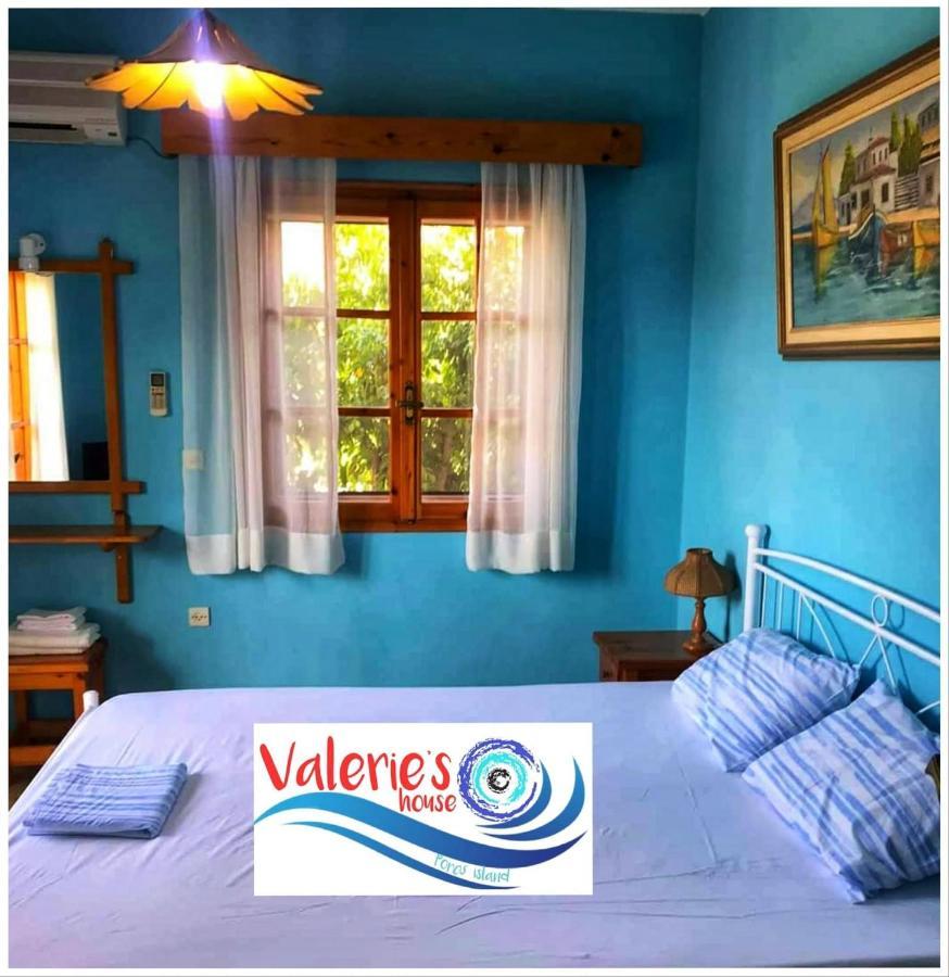 Poros TownValerie'S Houseアパートメント エクステリア 写真