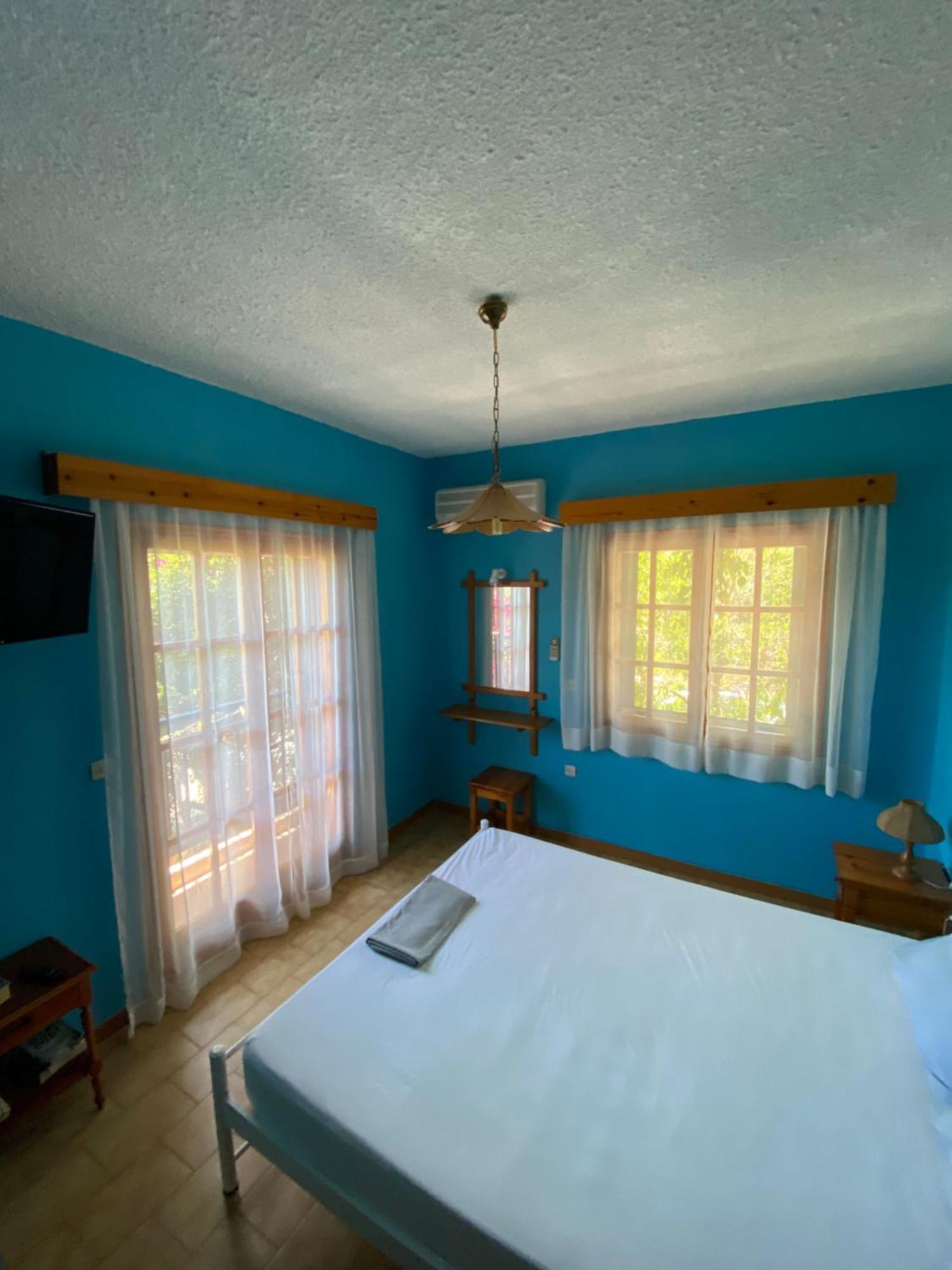 Poros TownValerie'S Houseアパートメント エクステリア 写真